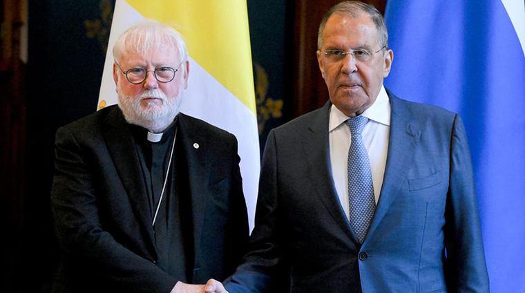 Ватикан призывает к диалогу по украинскому урегулированию