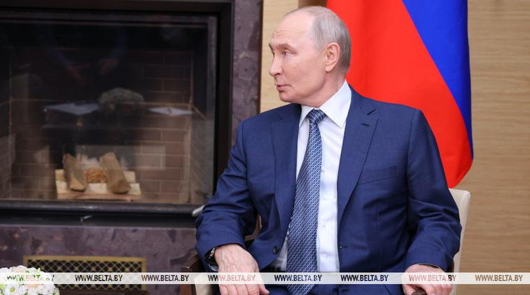 Путин на встрече с Лукашенко: все время появляются новые моменты, которые нужно согласовать, отрегулировать