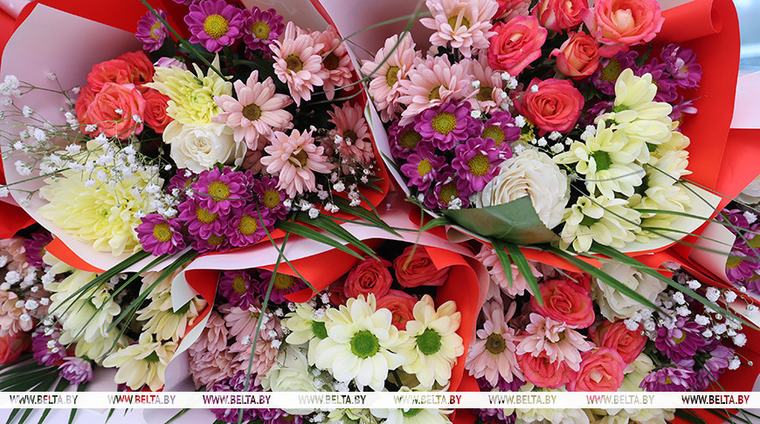 Победителей республиканского конкурса юных чтецов "Живая классика" наградили в Костюковичах