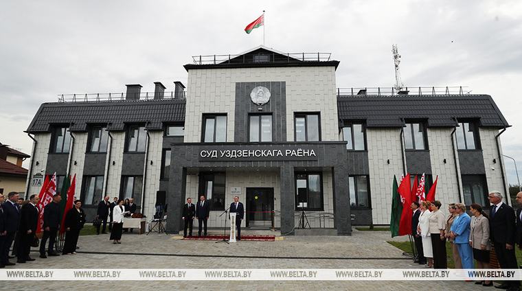 Открылось новое здание суда Узденского района