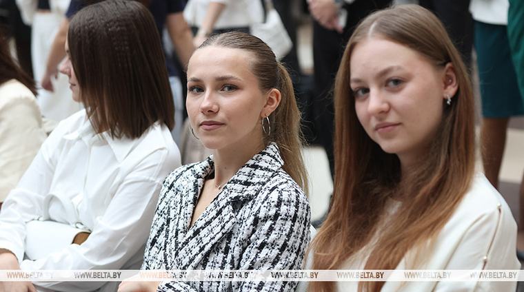 Молодежь - молодежи. Акцию "Беларусь адзiная" в новом формате презентовали в Минске