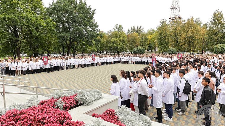Более 160 иностранцев приступят к учебе на первом курсе Гродненского медуниверситета