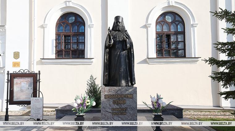 Свеча, сгоревшая за веру и людей. Ко дню памяти преподобномученика Серафима Жировичского
